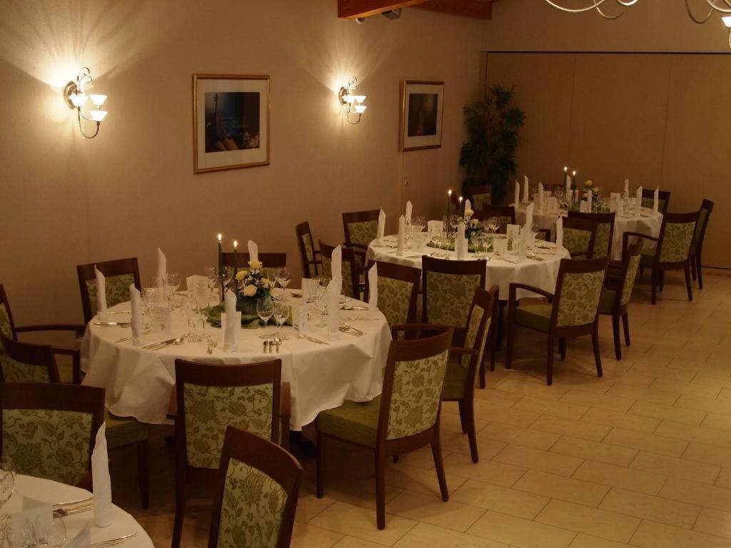 Parkhotel Zum Stern Oberaula Экстерьер фото